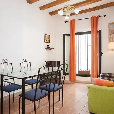Let's Holidays House In The Heart Of Tossa * Tossa de Mar
