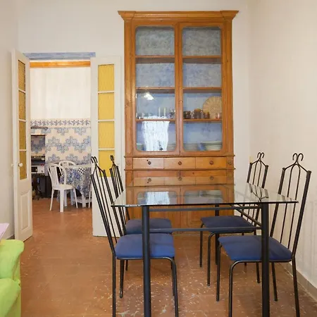 Дом отдыха Let's Holidays House In The Heart Of Tossa
